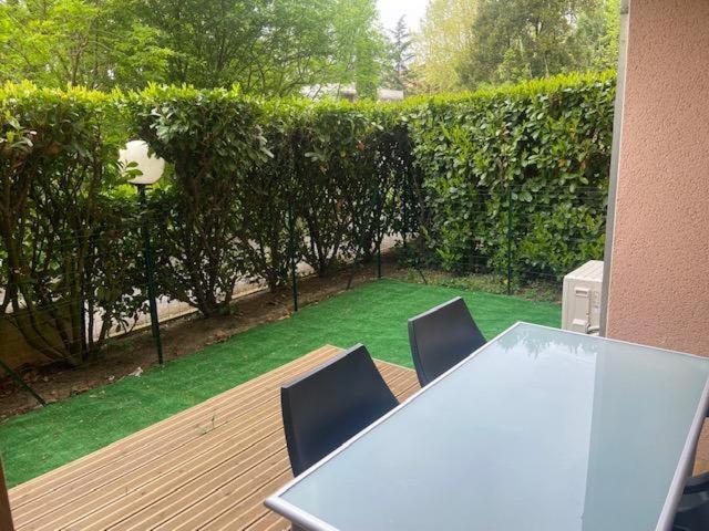 Superbe appartement dans résidence avec piscine Tolosa Esterno foto
