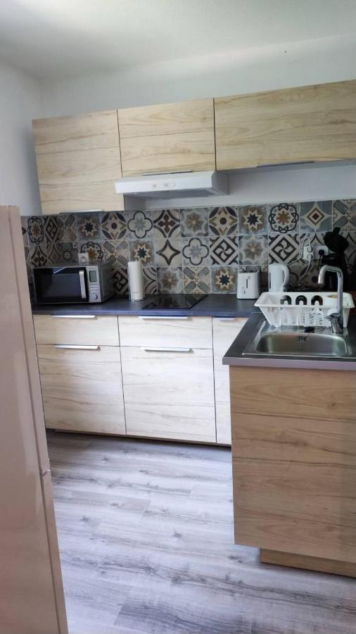 Superbe appartement dans résidence avec piscine Tolosa Esterno foto